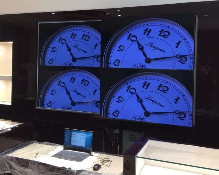 哈爾濱中央商城浪琴店55寸液晶拼接屏(圖3)